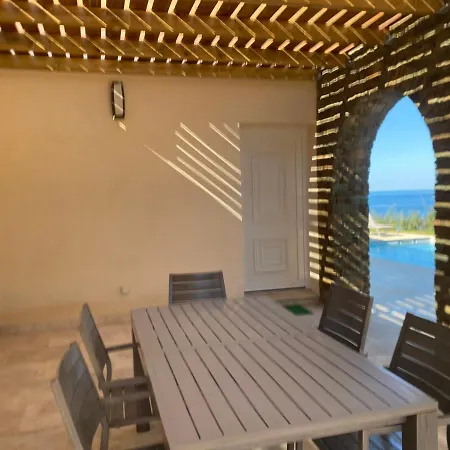 Les Lauriers Roses 2 * Saint-Florent (Corsica)